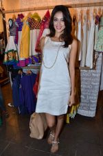 Parvati Melton at Nee & Oink launch their festive kidswear collection at the Autumn Tea Party at Chamomile in Palladium, Mumbai ON 11th Sept 2012 (70).JPG